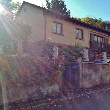 Chambres D'Hotes Et Gite Chez Martine バール エクステリア 写真