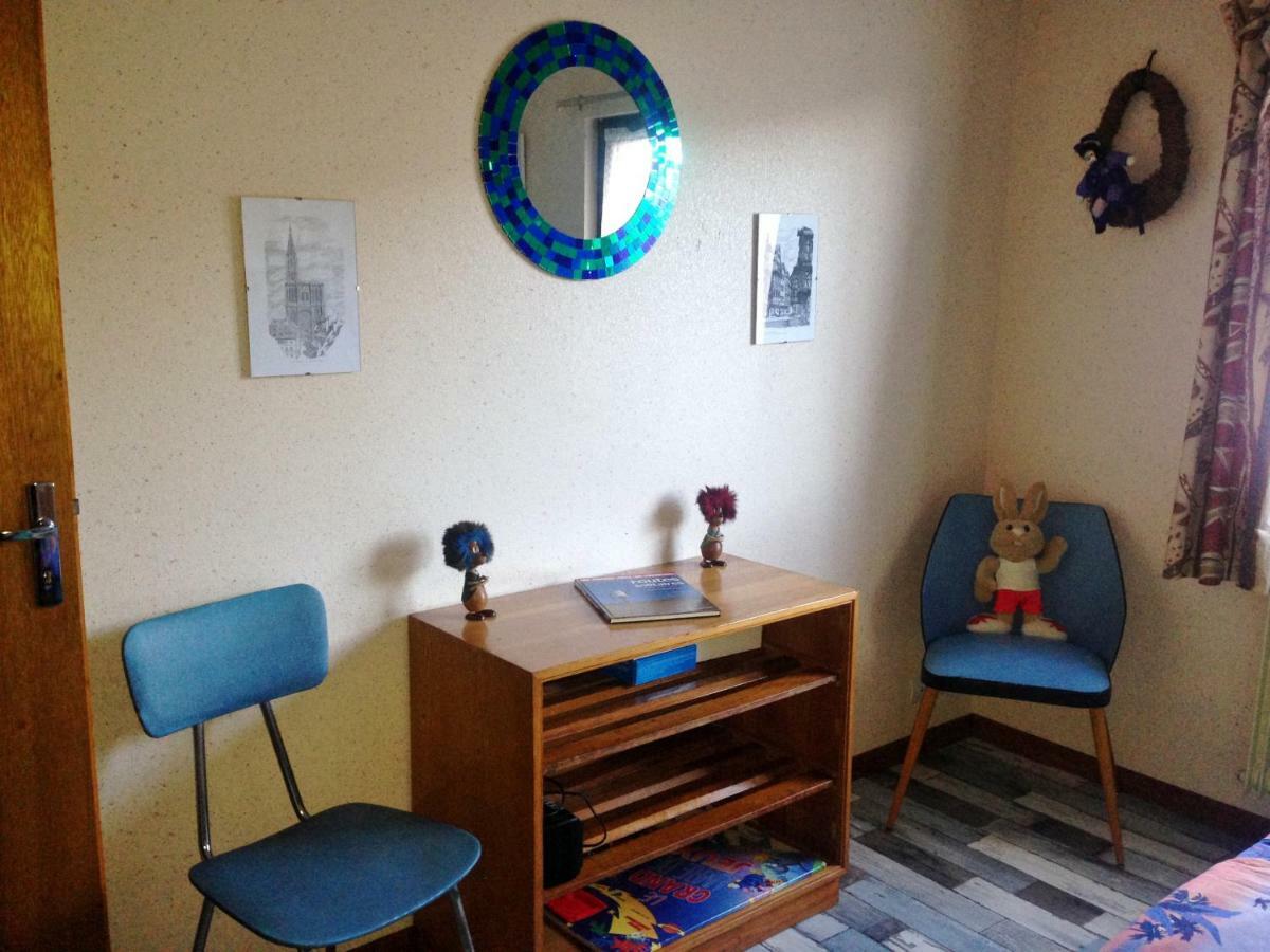 Chambres D'Hotes Et Gite Chez Martine バール エクステリア 写真